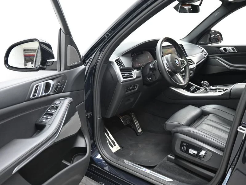 BMW X5 xDrive M Sport | 360 CAM* HEAD UP* ВАКУМ* ПОДГРЕВ*, снимка 11 - Автомобили и джипове - 56071406