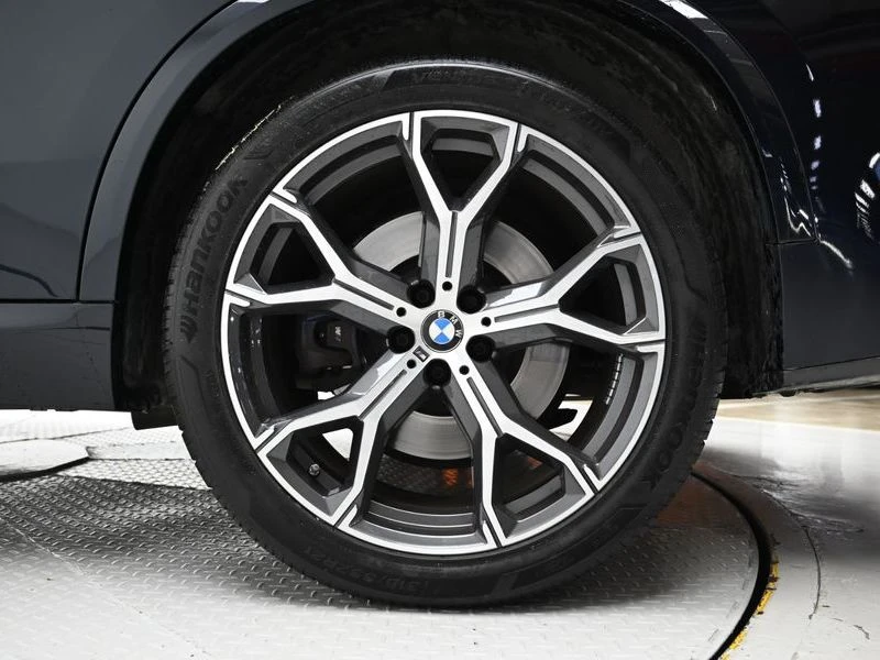 BMW X5 xDrive M Sport | 360 CAM* HEAD UP* ВАКУМ* ПОДГРЕВ*, снимка 5 - Автомобили и джипове - 56071406