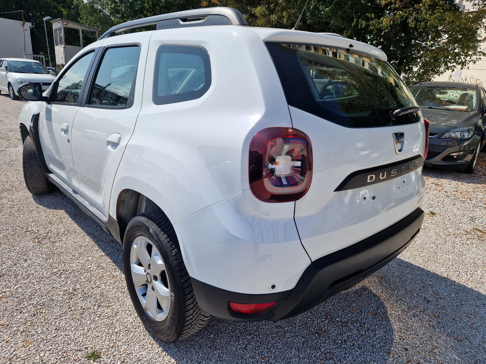 Dacia Duster 1.0/фабрична газ - изображение 7