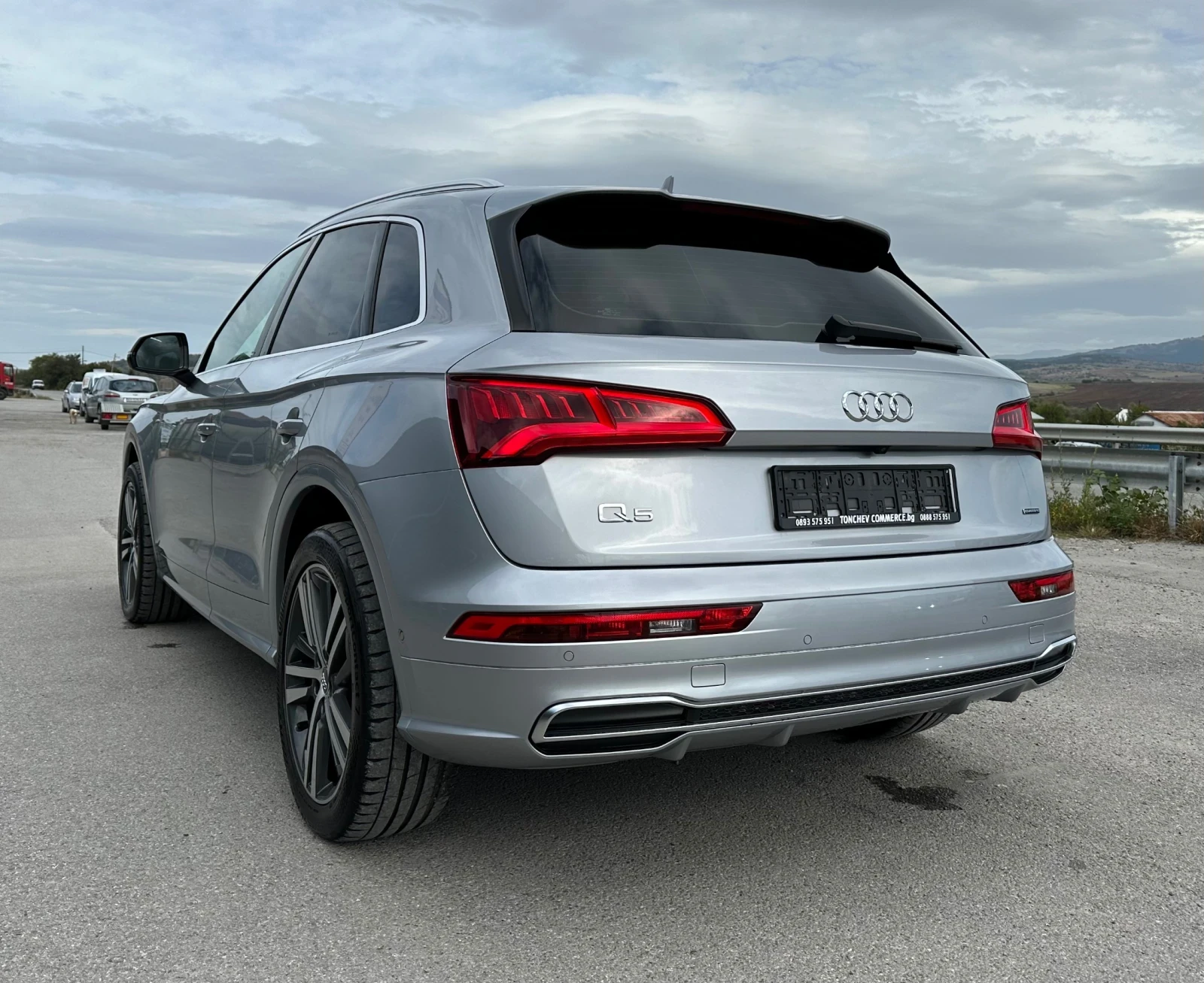 Audi Q5 3.0-TDI-quattro-DIGITAL-S-line+ + + TOP-NEW - изображение 4