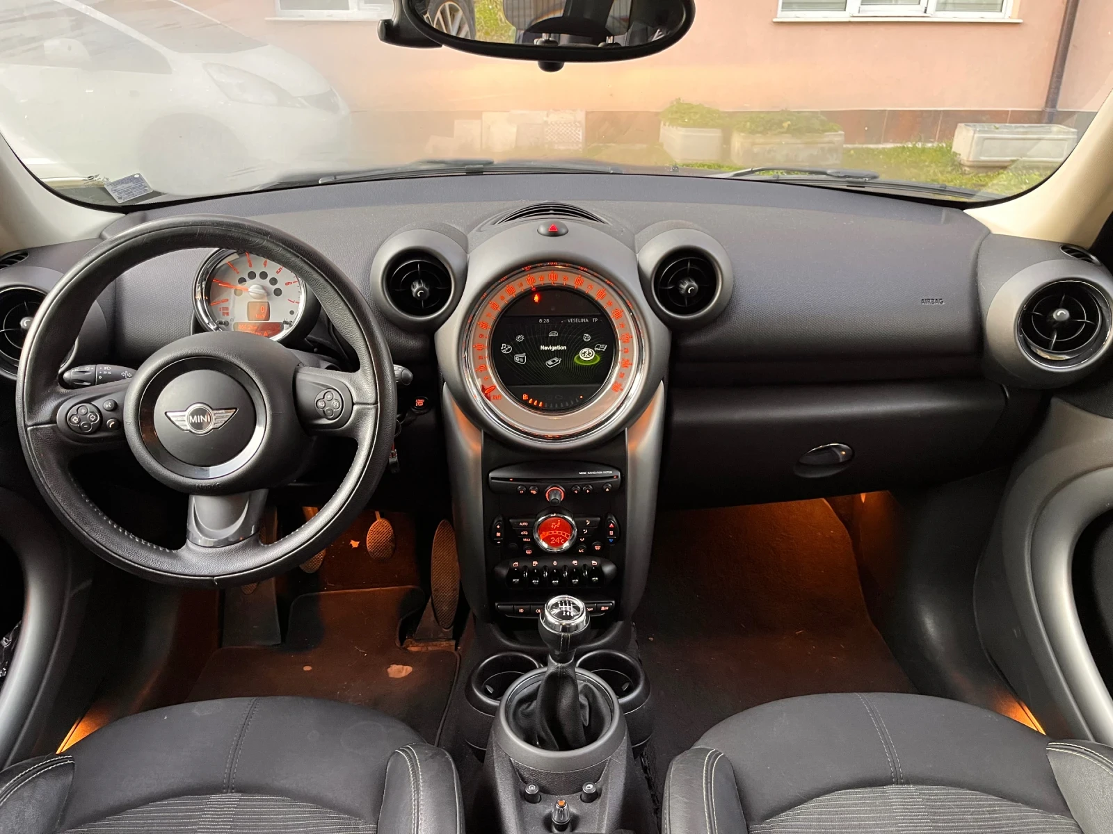 Mini Countryman 1.6 One D 90к.с. - изображение 8