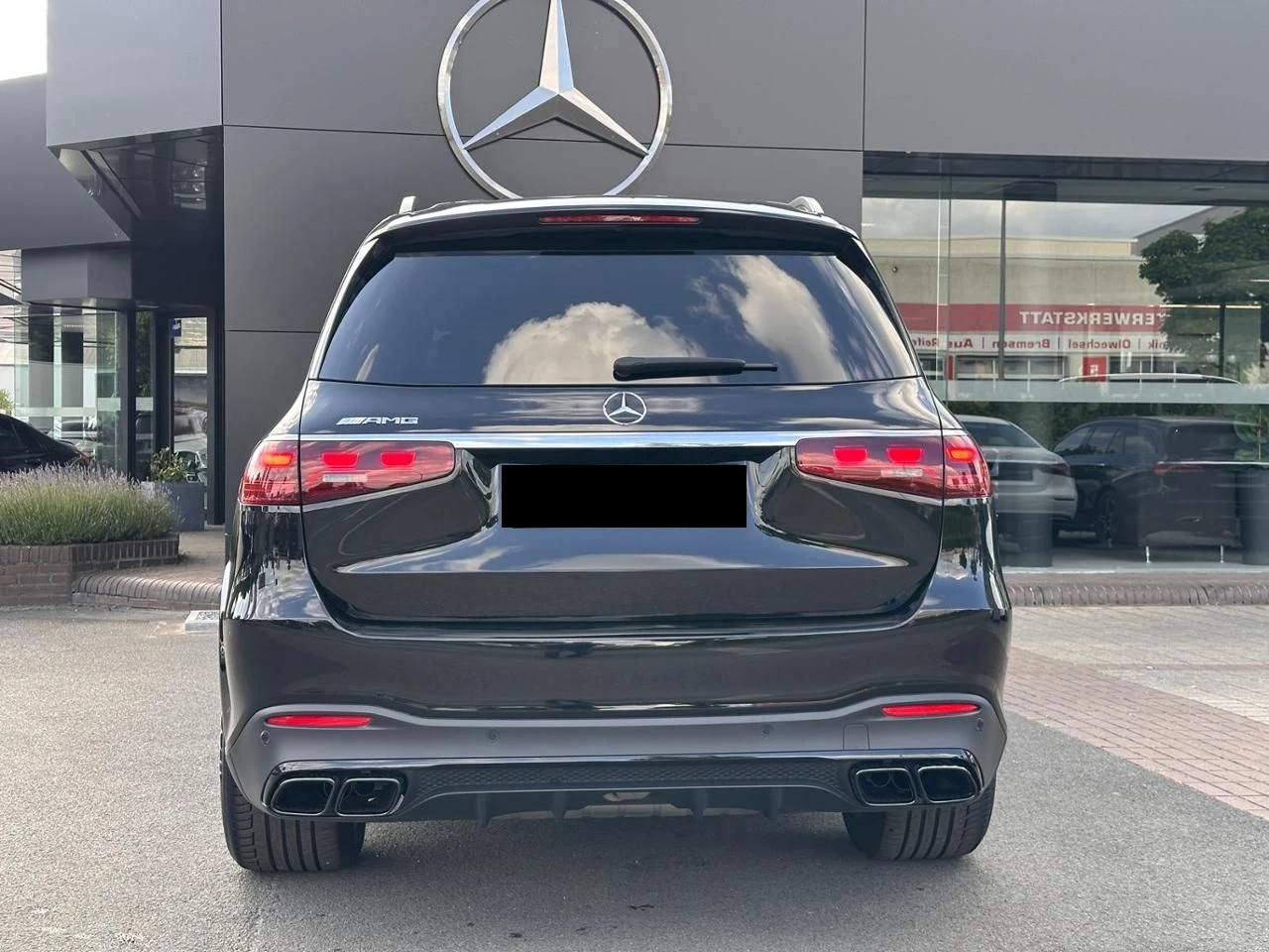 Mercedes-Benz GLS 63 AMG /FACELIFT/NIGHT/BURM/PANO/HEAD UP/360/ACTIVE RIDE/ - изображение 6