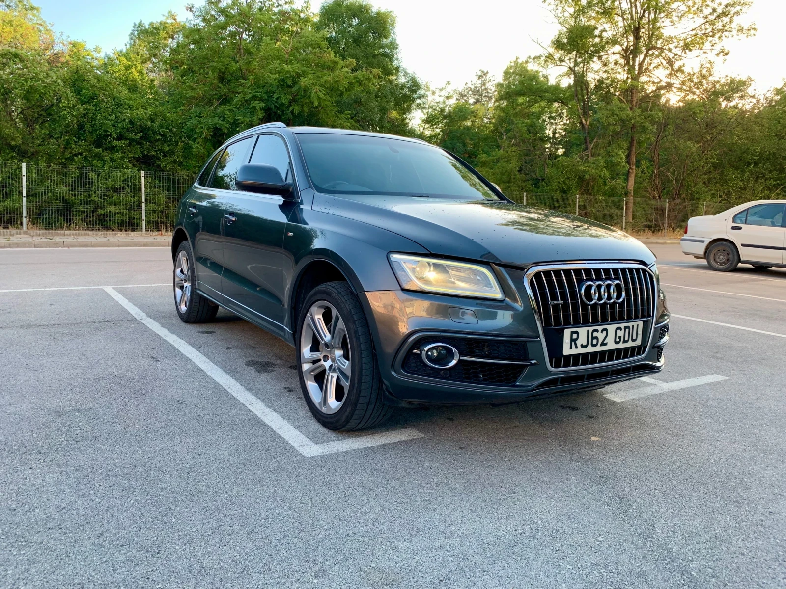 Audi Q5 S line Plus Фейслифт 177к.с. - изображение 5