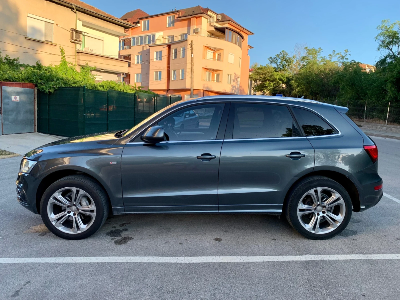 Audi Q5 S line Plus Фейслифт 177к.с. - изображение 2