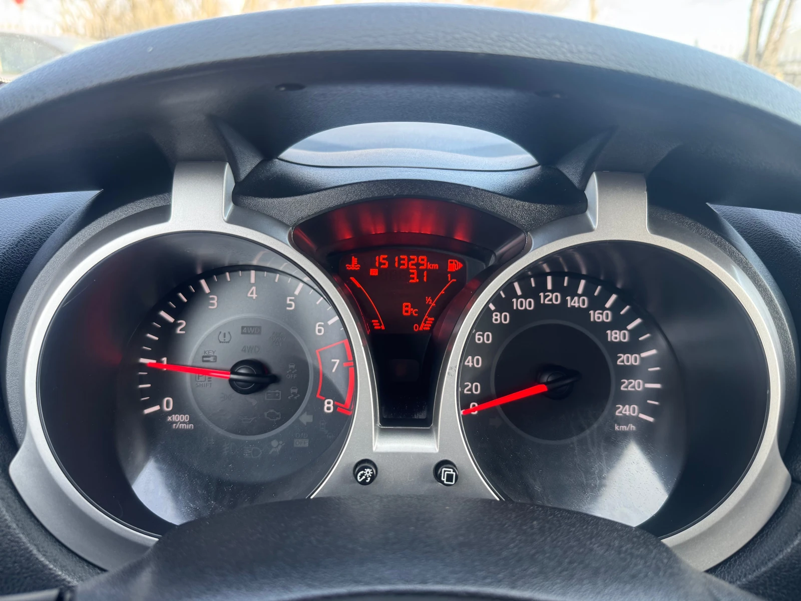 Nissan Juke 1.6 i Газов Инжекцион EURO 6, снимка 12 - Автомобили и джипове - 53768641