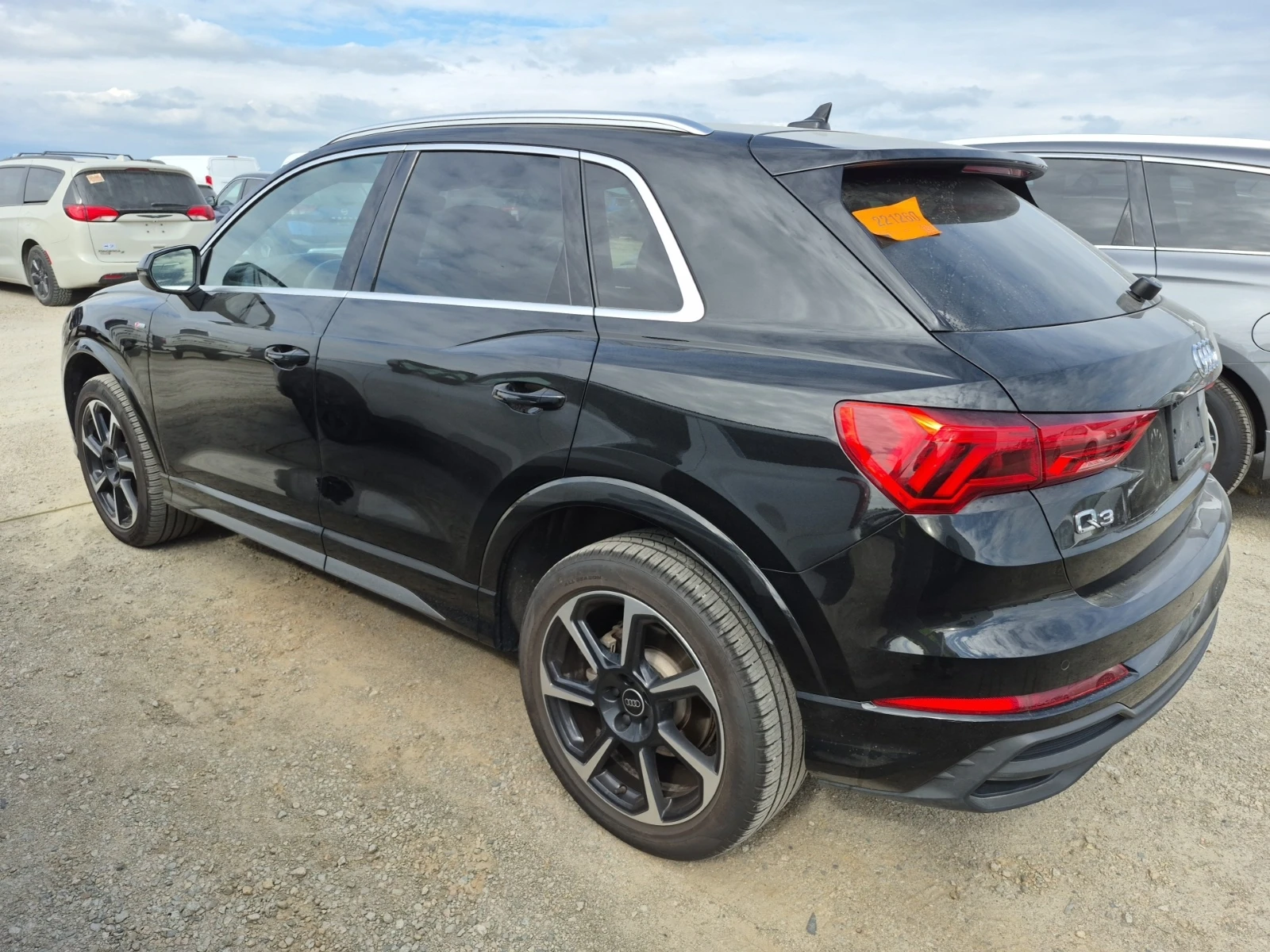 Audi Q3  S line Premium Plus 45 TFSI quattro, снимка 5 - Автомобили и джипове - 54483900