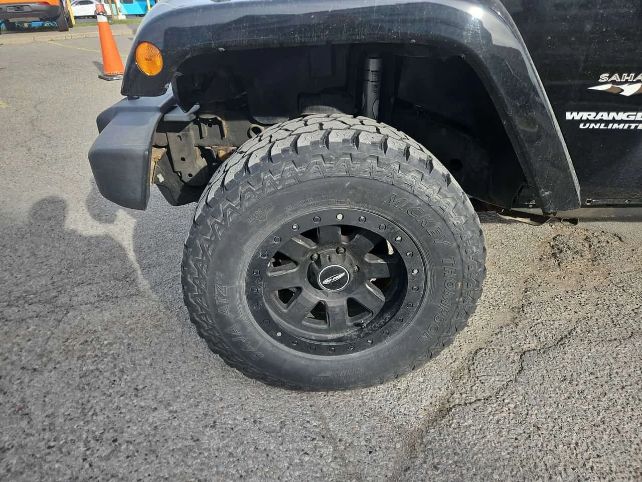 Jeep Wrangler * Sahara * CARFAX * ОТ ПРЕДСТАВИТЕЛСТВО, снимка 7 - Автомобили и джипове - 54938095