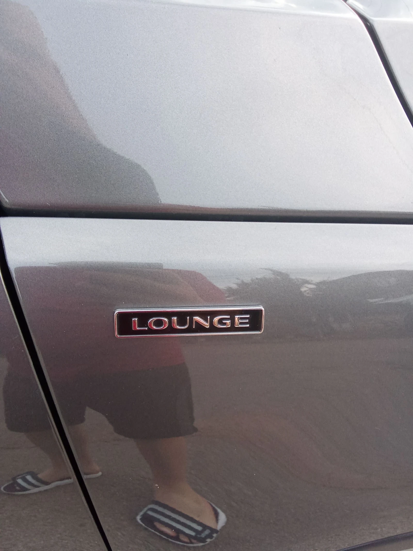 VW Tiguan 2.0 TDI LOUNGE, снимка 14 - Автомобили и джипове - 55314900