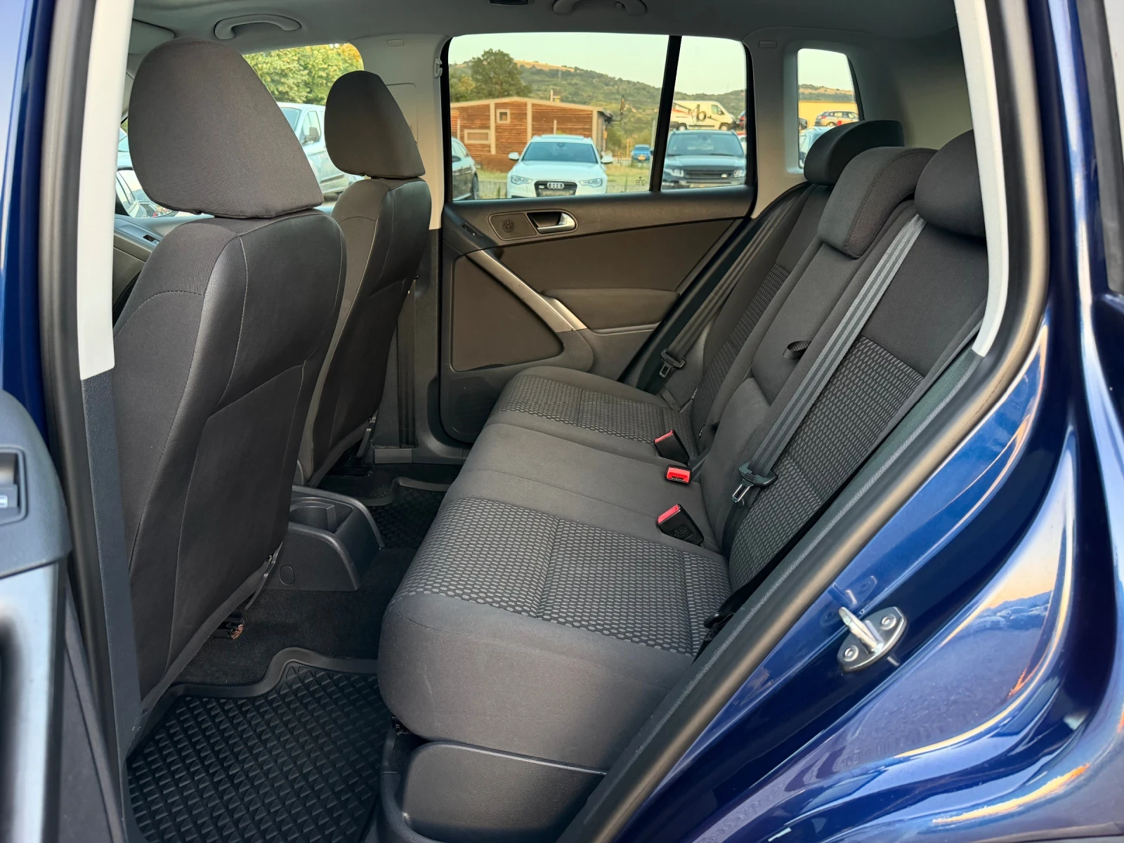 VW Tiguan 1.4TSi 150к.с * 4-Motion* , снимка 14 - Автомобили и джипове - 55622878
