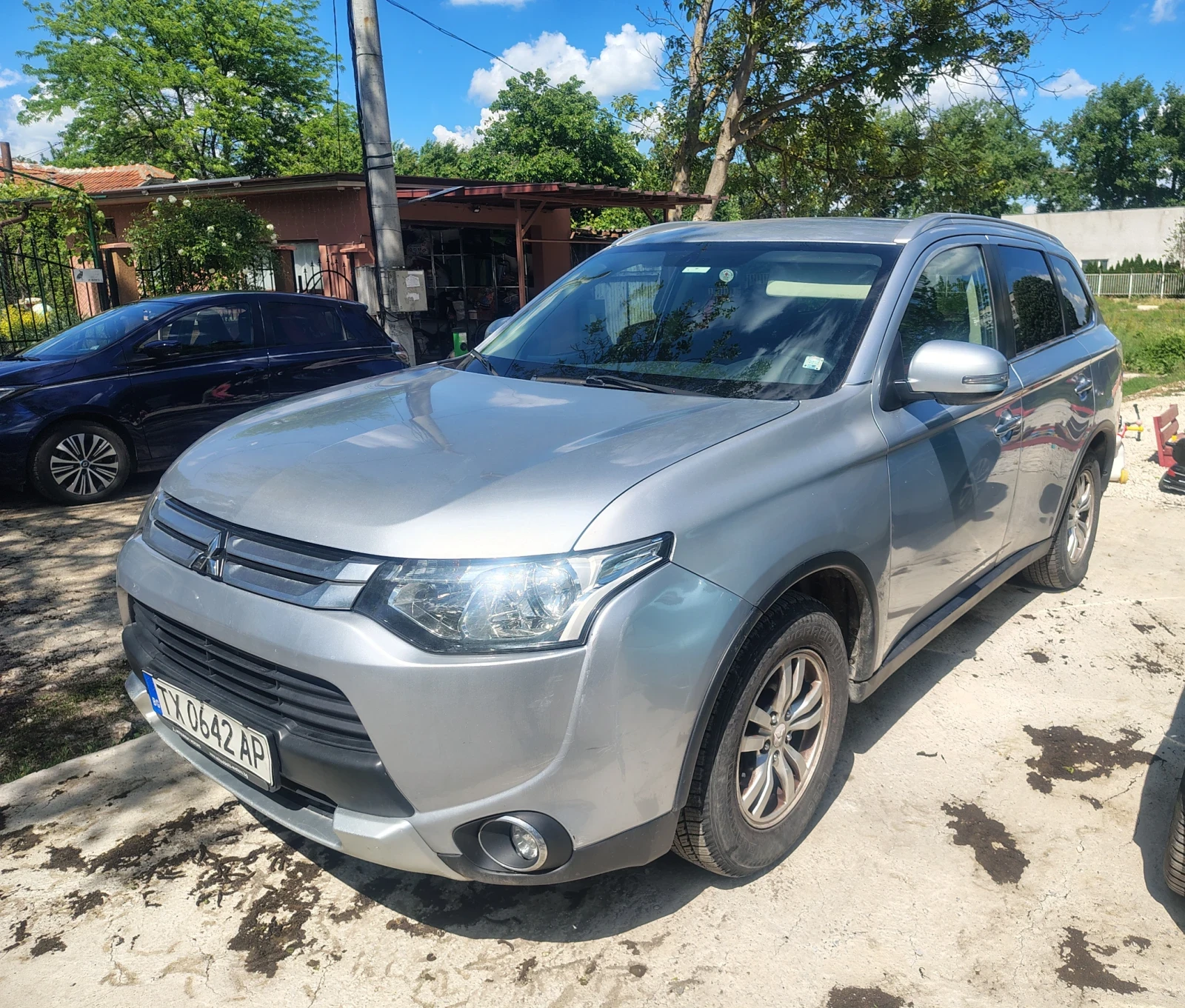 Mitsubishi Outlander 2.0 ������ | Mobile.bg � ����������� 2