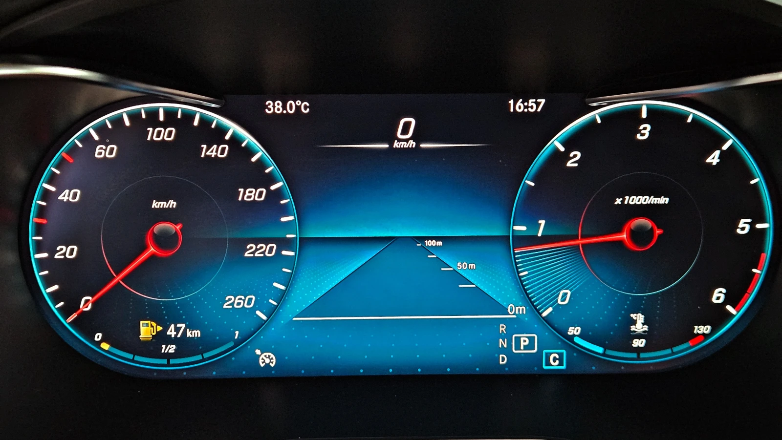 Mercedes-Benz GLC 220 AMG/GERMANY/VIRTUAL/360CAMERA/ПОДГР/AMBI/CAR PLAY, снимка 9 - Автомобили и джипове - 55717654