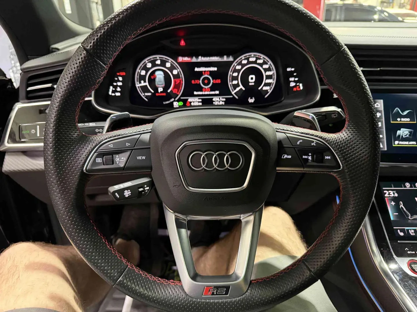 Audi RSQ8 TECHNIK ЦЕНА ДО БЪЛГАРИЯ АВТОКРЕДИТ, снимка 9 - Автомобили и джипове - 55927829