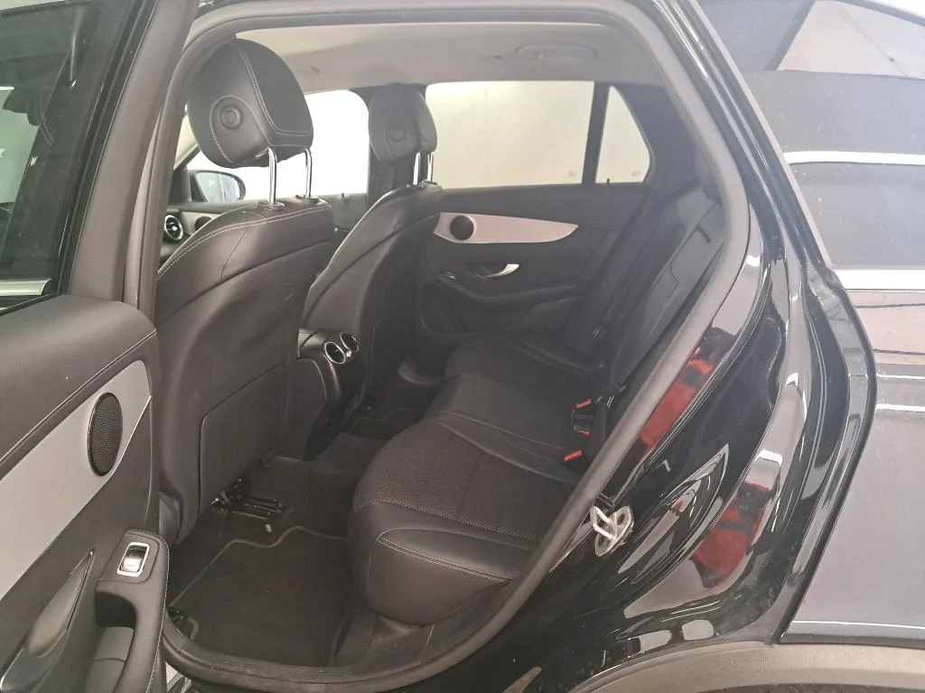 Mercedes-Benz GLC 300e 4Matic LED Navi-Pro Sport-Leather 96% SoH, снимка 6 - Автомобили и джипове - 56259221