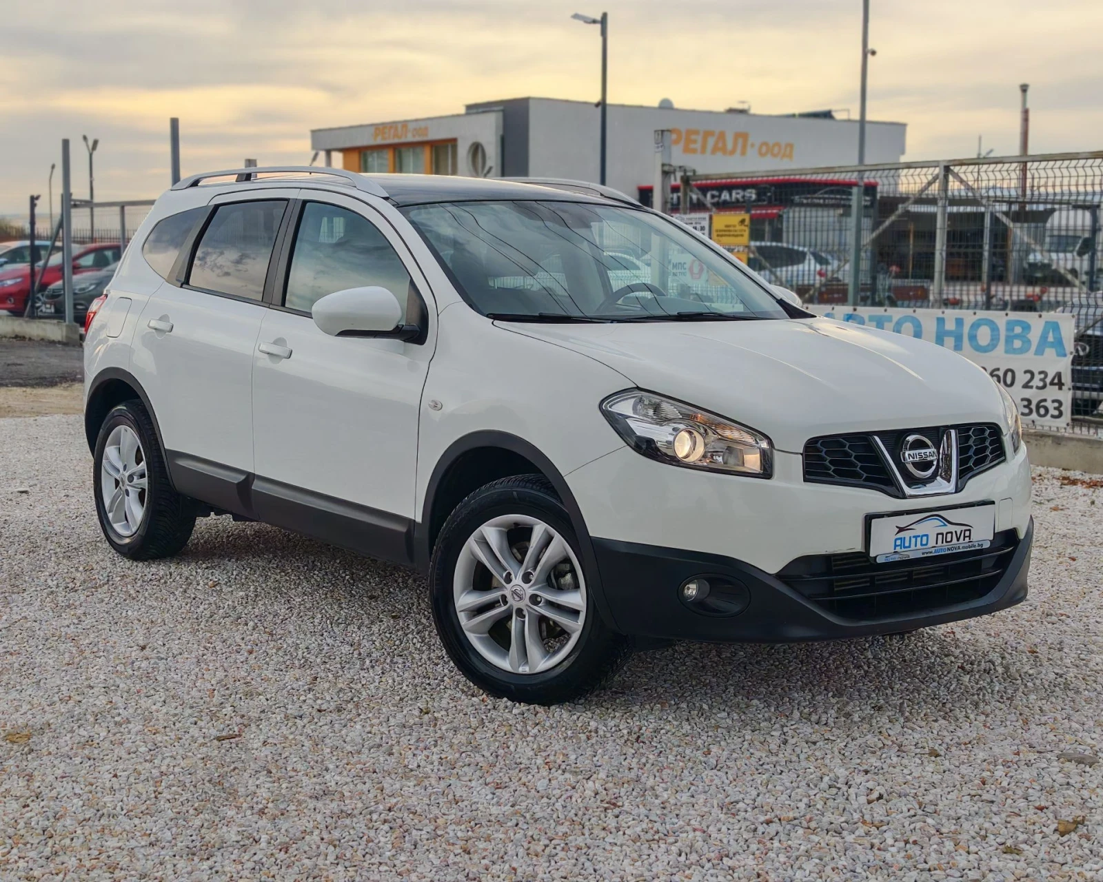 Nissan Qashqai 1.5 106 ДИЗЕЛ!7 МЕСТА! ПАНОРАМНА! 