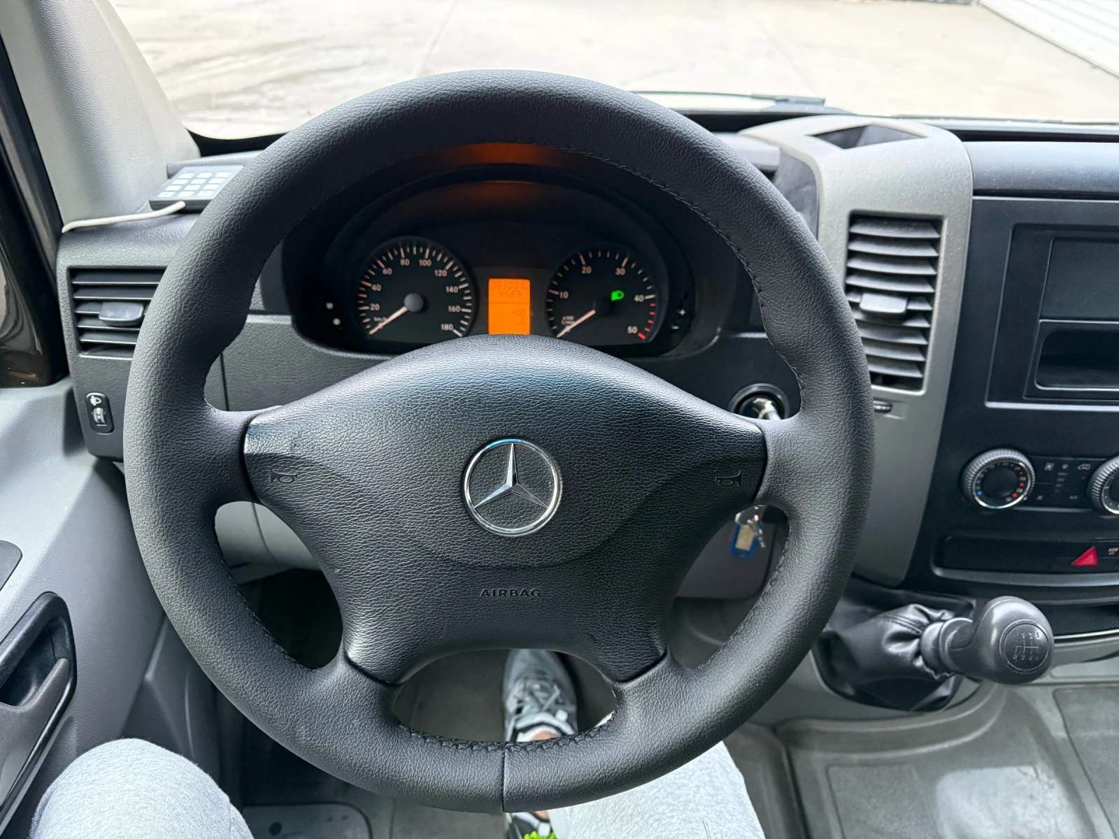 Mercedes-Benz Sprinter 311 83 000км., снимка 5 - Бусове и автобуси - 53916507
