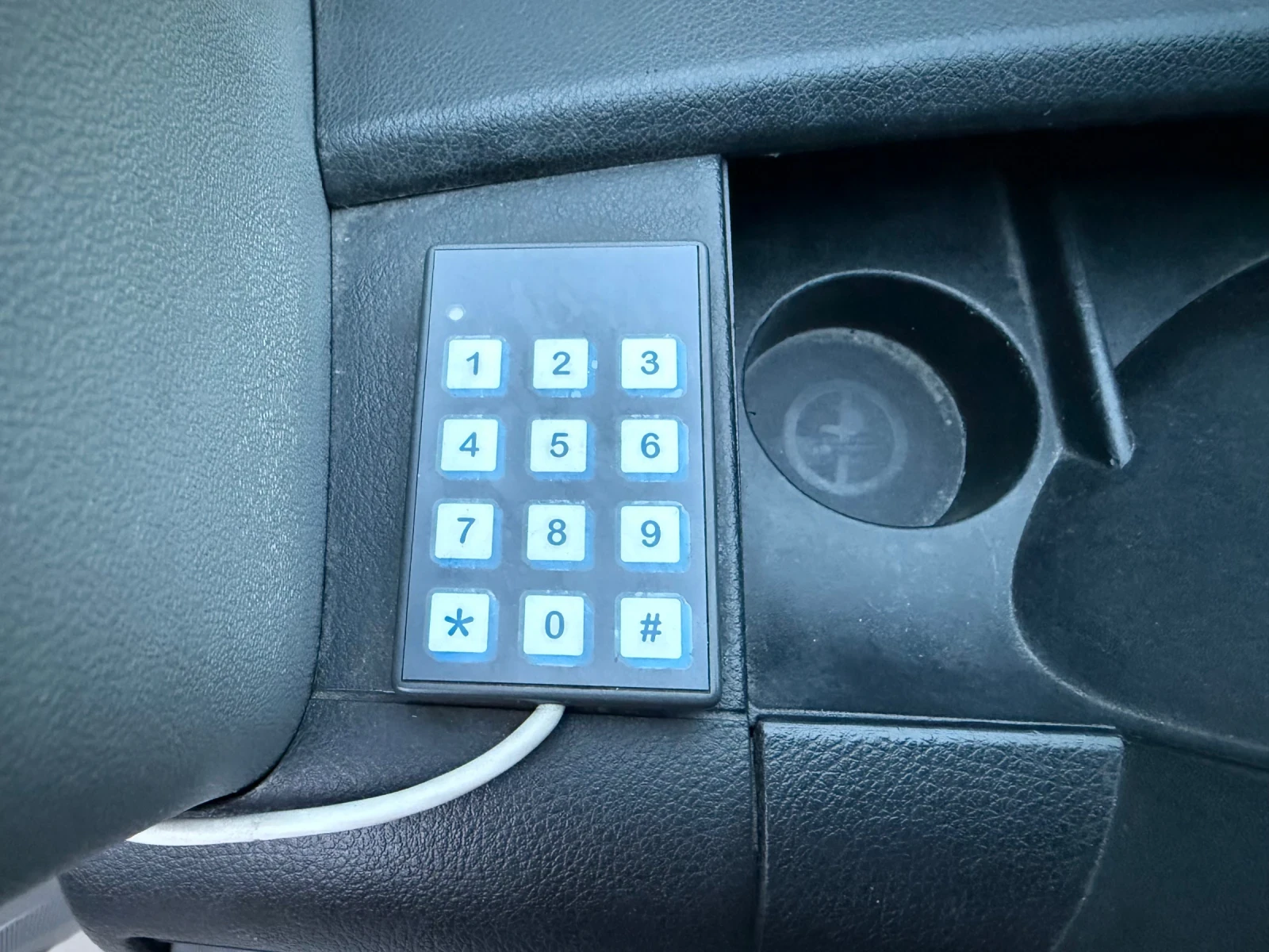 Mercedes-Benz Sprinter 311 83 000км., снимка 13 - Бусове и автобуси - 53916507