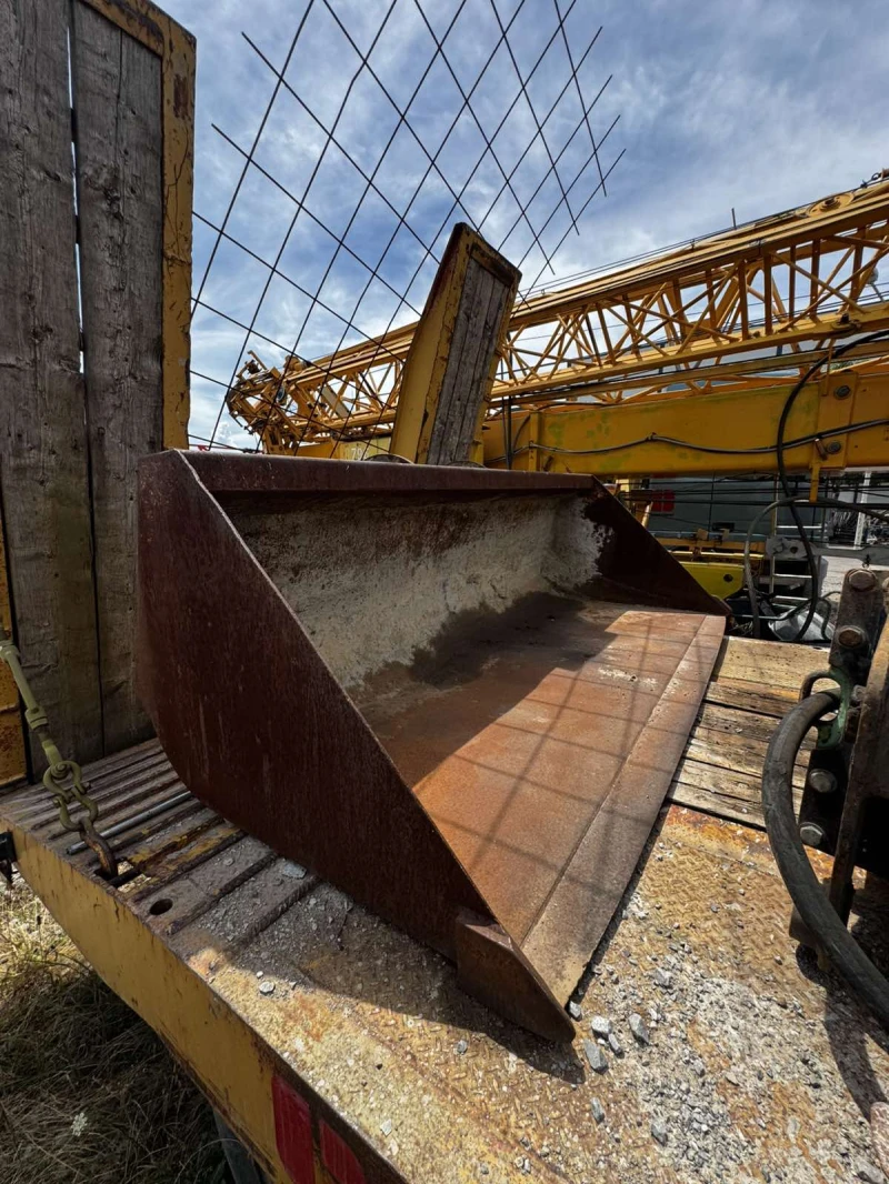 Телескопични товарачи Cat TH360B, снимка 7 - Индустриална техника - 52309661