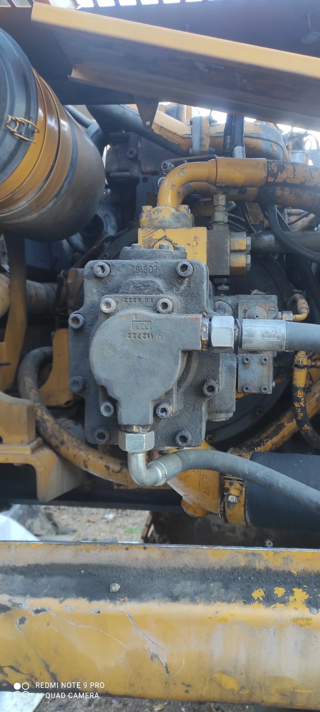 ����� Liebherr R914 | Mobile.bg � ����������� 6