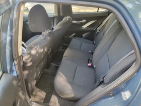 Toyota Auris 1.33 Dual VVT-i, 57 000 КМ, снимка 10