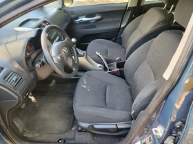 Toyota Auris 1.33 Dual VVT-i, 57 000 КМ, снимка 9