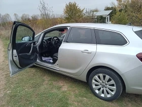 Opel Astra Sports Tourer 1.4 Cosmo, снимка 4