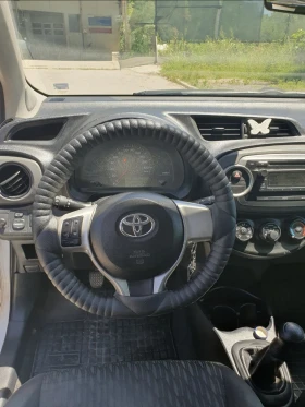 Toyota Yaris 1.0, снимка 8