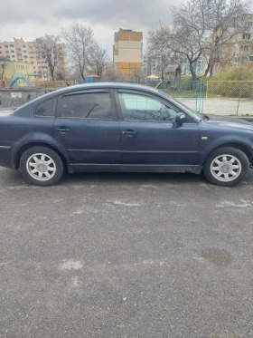 VW Passat 1.8 - 800 € / 1564.66 лв. - 61350639 2