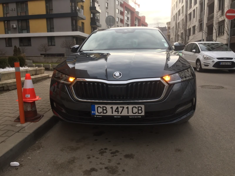 Skoda Octavia 1. 5 TSI (150 кс) BUSINESS В ГАРАНЦИЯ ДО 2026г., снимка 2 - Автомобили и джипове - 47485372