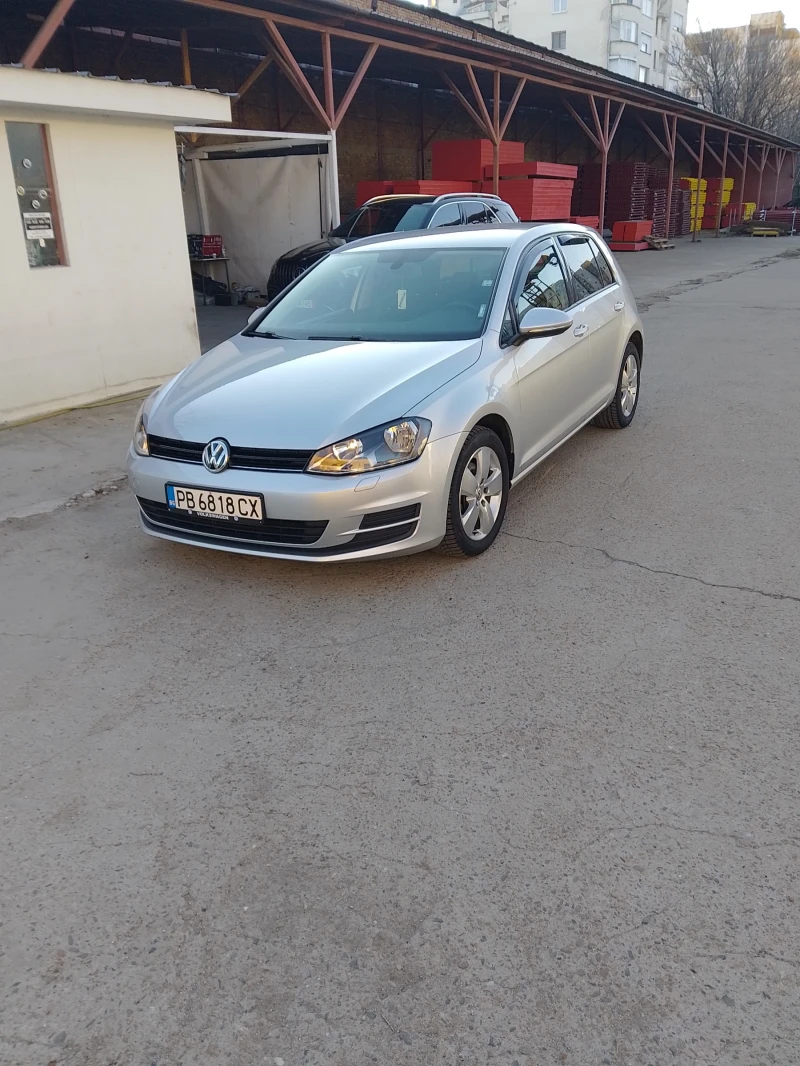 VW Golf 1.6 ТДИ, снимка 1 - Автомобили и джипове - 48428539