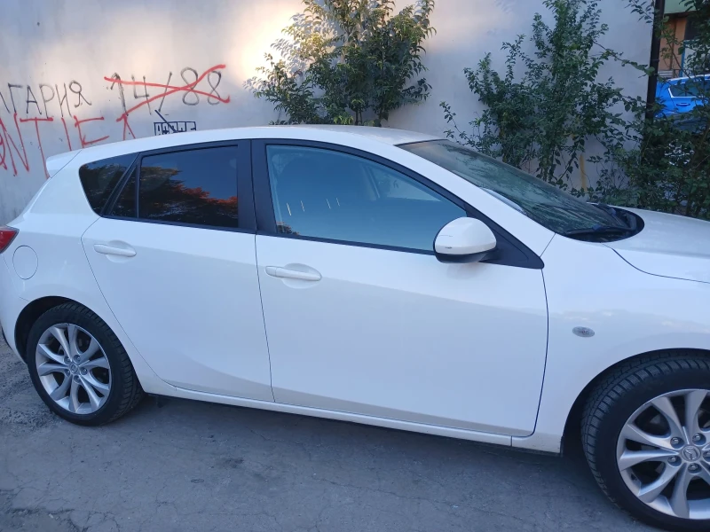 Mazda 3, снимка 7 - Автомобили и джипове - 48948840