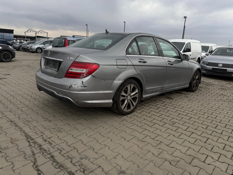 Mercedes-Benz C 220 CDI / FACE / AUTOMAT / ПРОБЛЕМ В МОТОРА /, снимка 5 - Автомобили и джипове - 49333344