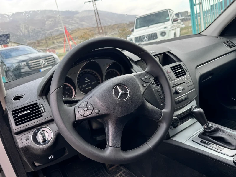 Mercedes-Benz C 220 BlueEFFICIENCY* Euro5* Navigation* Automatic, снимка 2 - Автомобили и джипове - 49477503