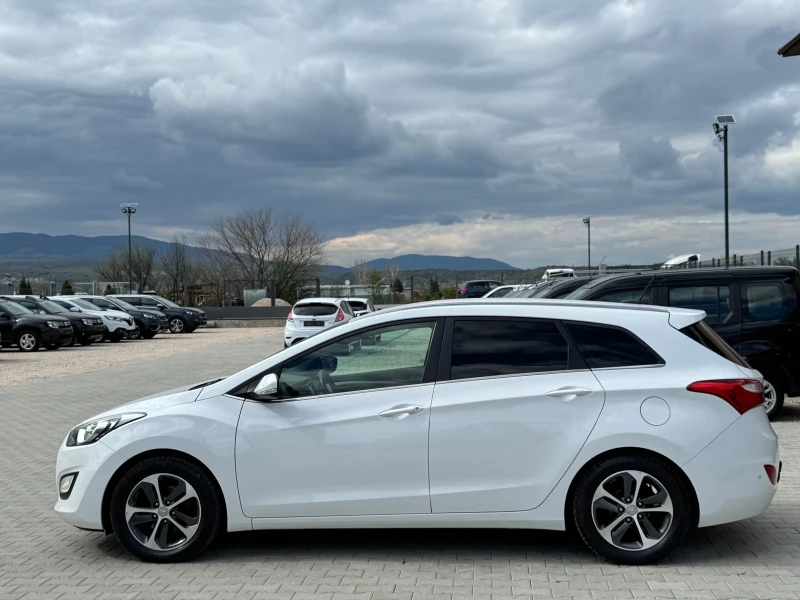 Hyundai I30 1.6CRDI AVTOMAT FULL, снимка 2 - Автомобили и джипове - 50816834
