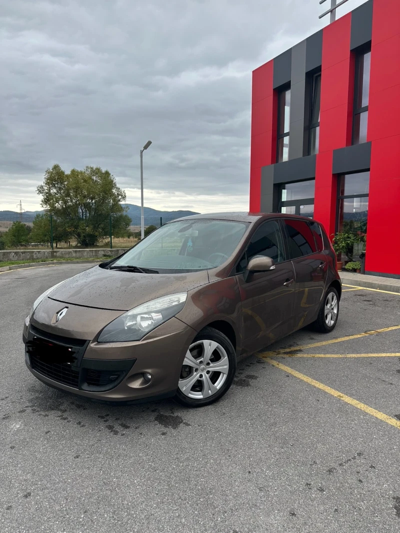 Renault Scenic 1.9, снимка 2 - Автомобили и джипове - 52301287