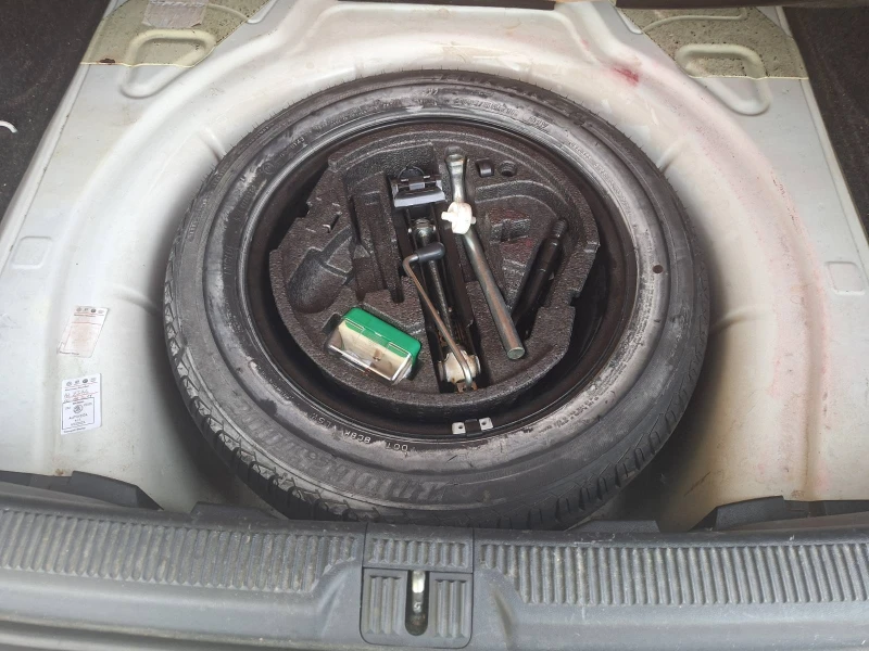 Skoda Octavia 1.6 TDI DSG AUTOMAT , снимка 10 - Автомобили и джипове - 52808106