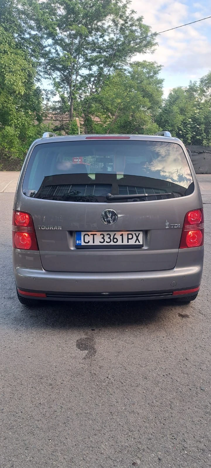 VW Touran, снимка 4 - Автомобили и джипове - 53892865