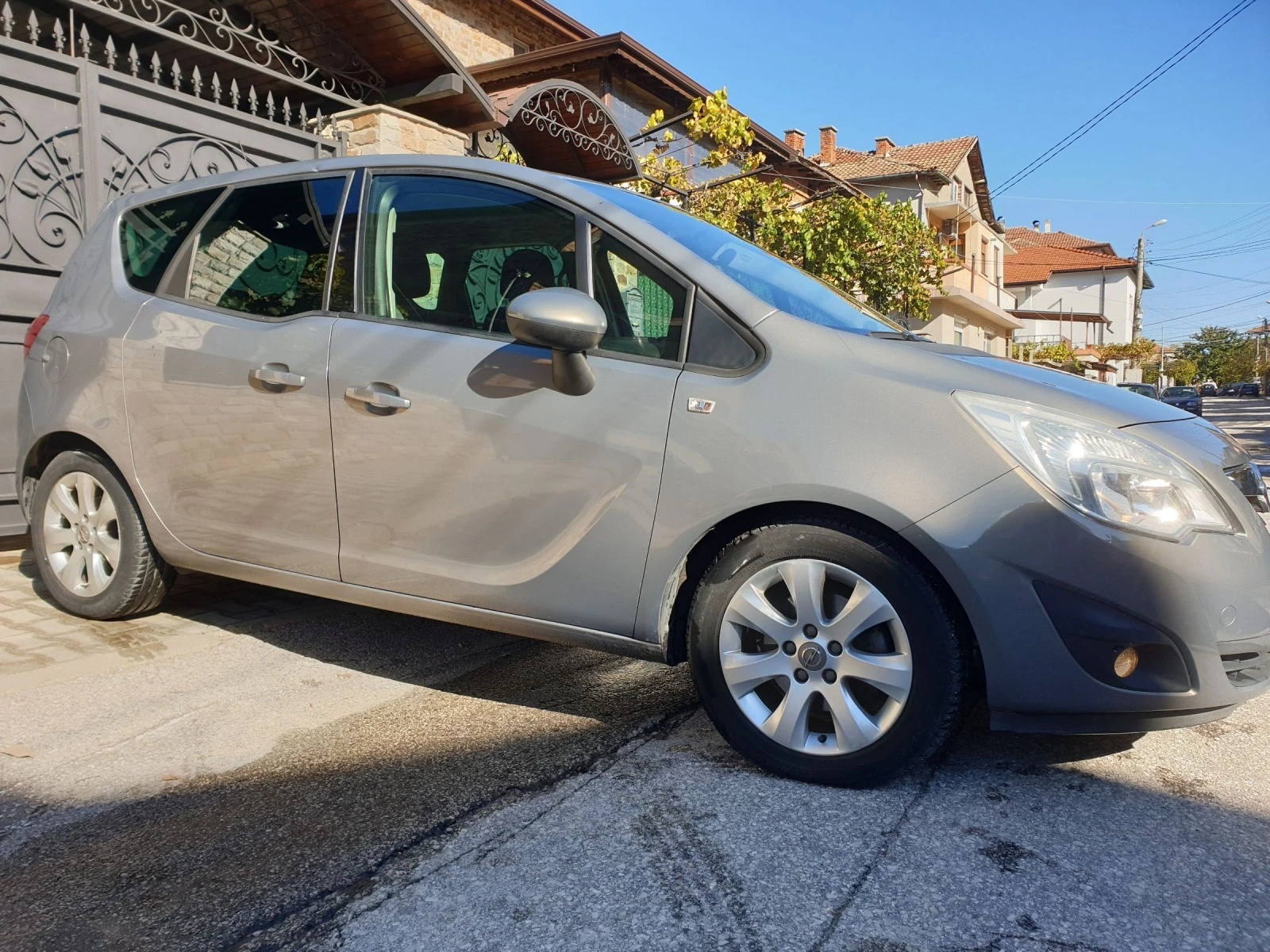 Opel Meriva 1.3cdti 95p.s евро5 ecoflex 149000 - изображение 5