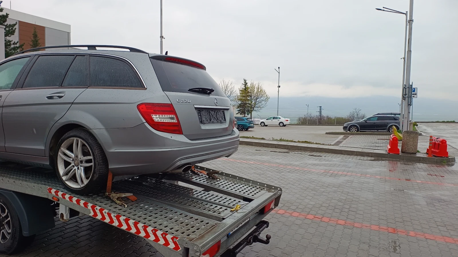 Mercedes-Benz C 220  - изображение 5