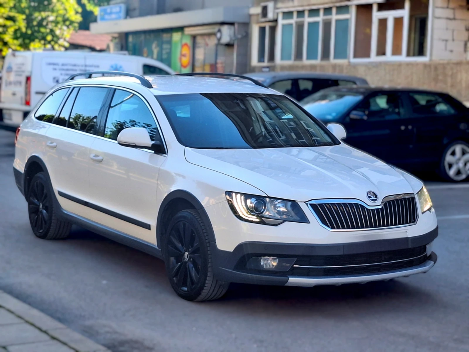 Skoda Superb Facelift Outdoor 4x4 - изображение 6