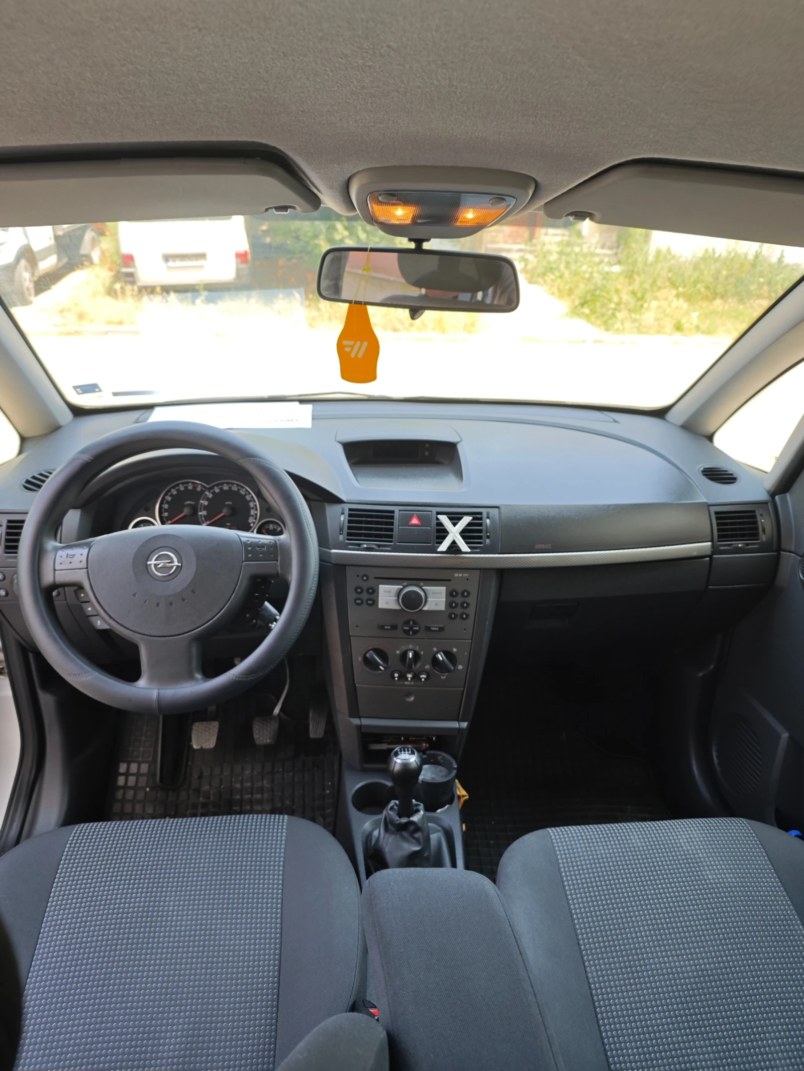Opel Meriva 1.4i Фейслифт - изображение 5