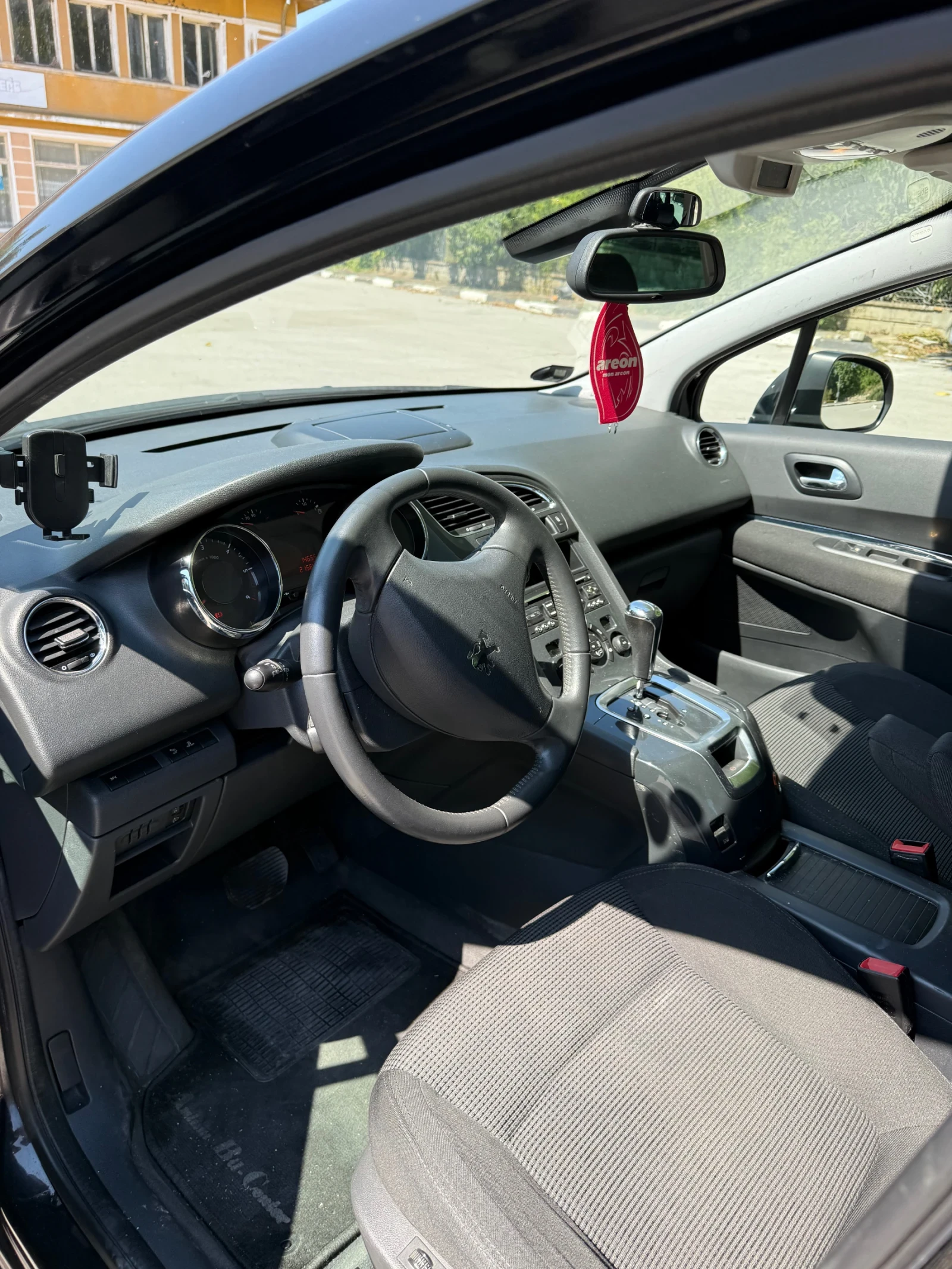 Peugeot 5008 2.0hdi 7 места - изображение 6