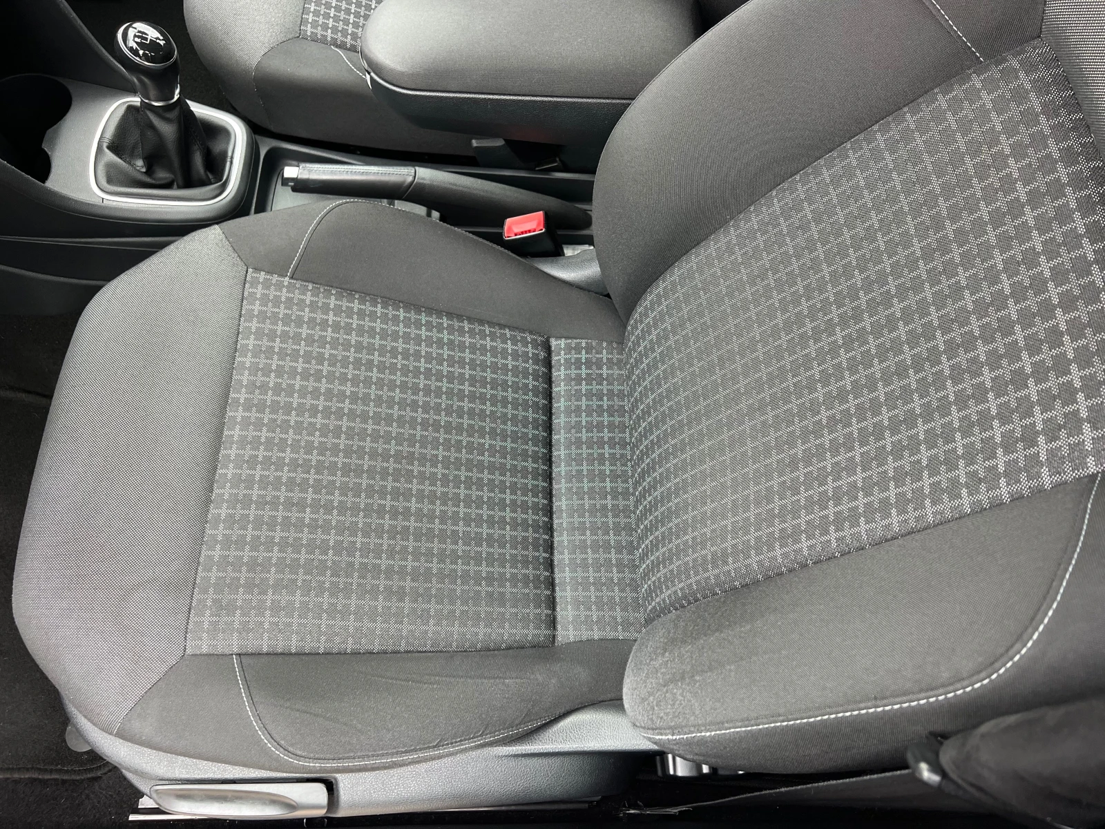 VW Polo 1.4HDI KLIMATRONIK/NAVI/UNIKAT | Mobile.bg   11