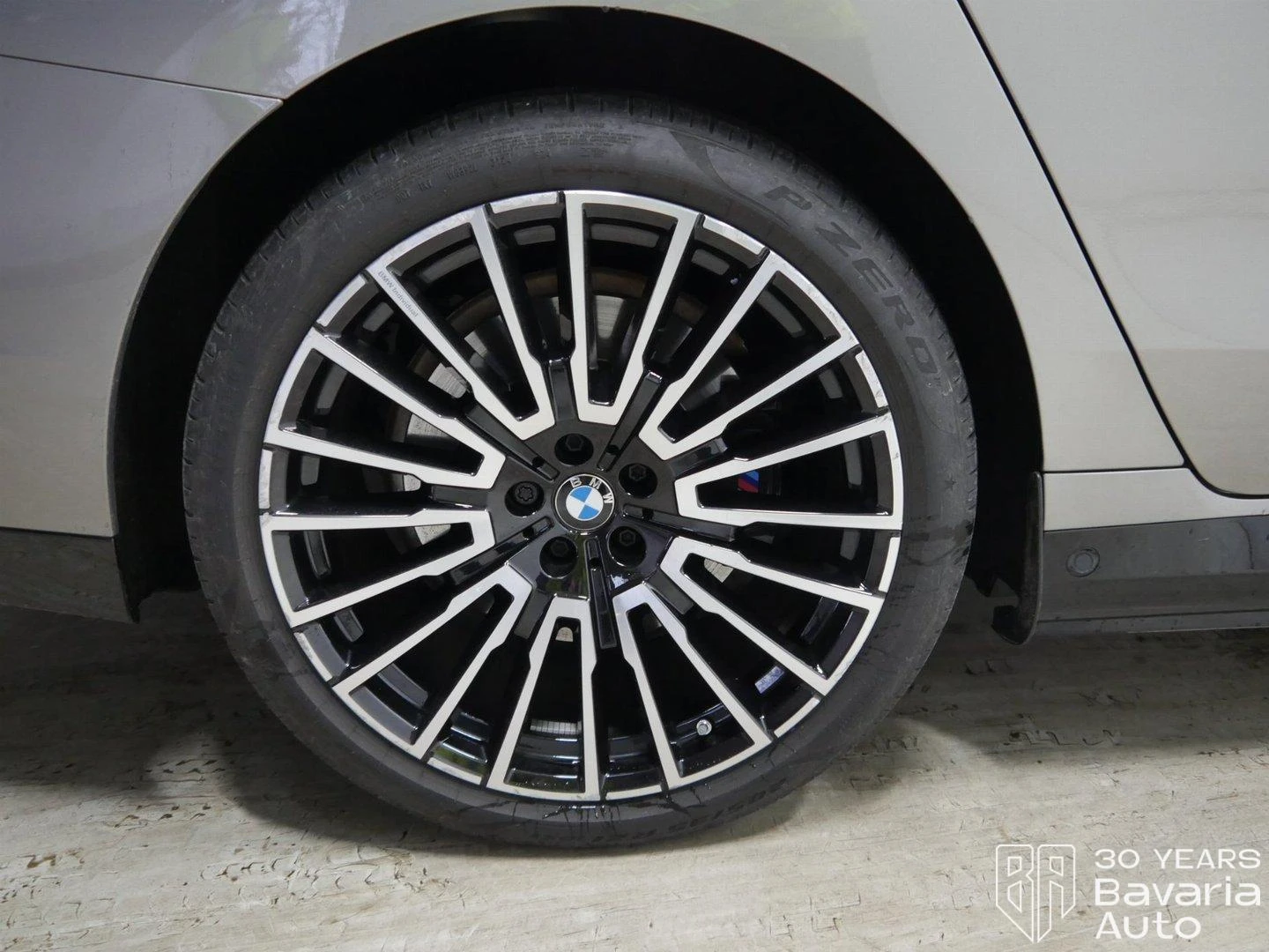 BMW i7 50 eDrive M Sport Paket | Mobile.bg � ����������� 17