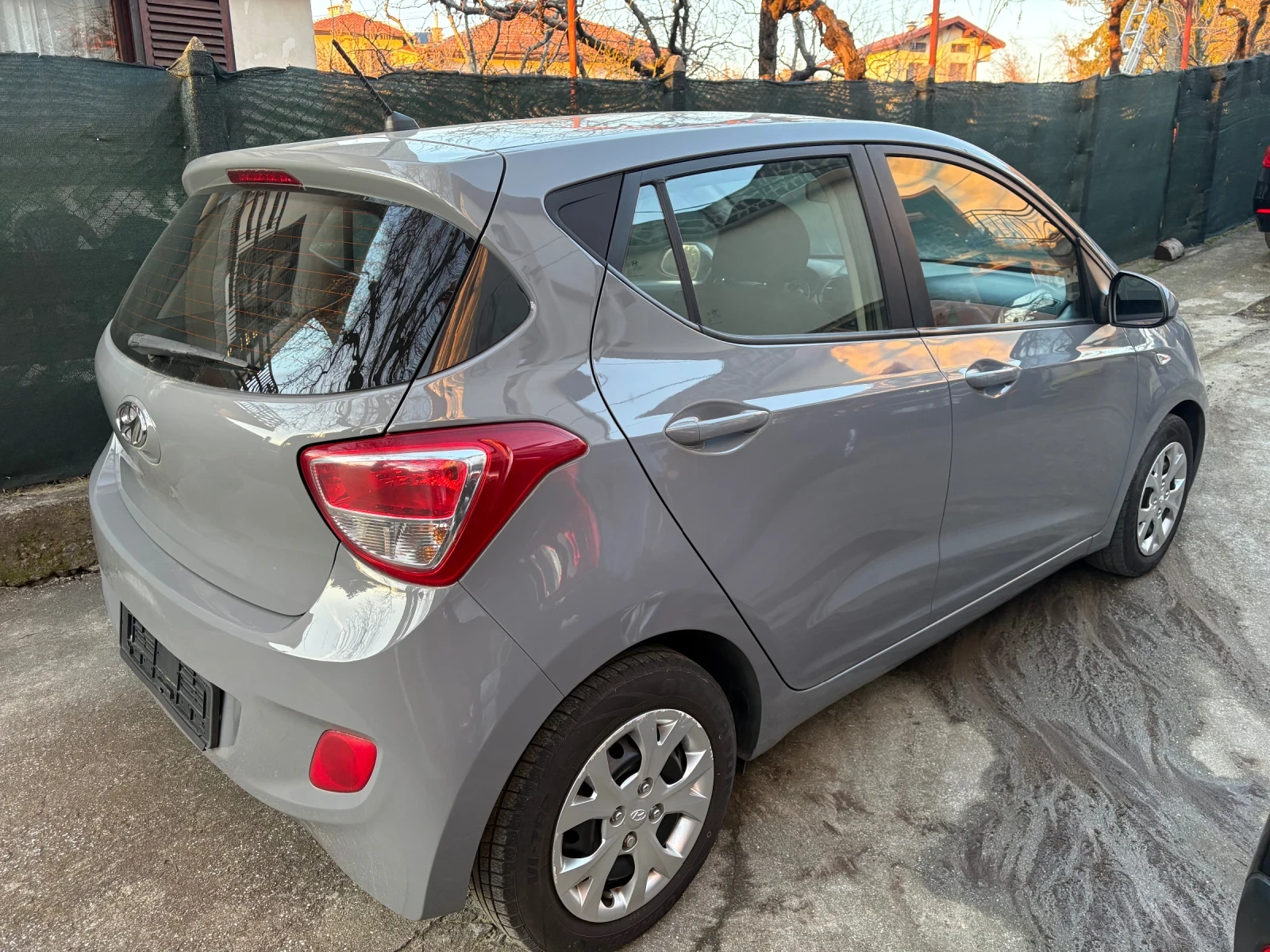 Hyundai I10 /2014г./211хил.км., снимка 3 - Автомобили и джипове - 53833952