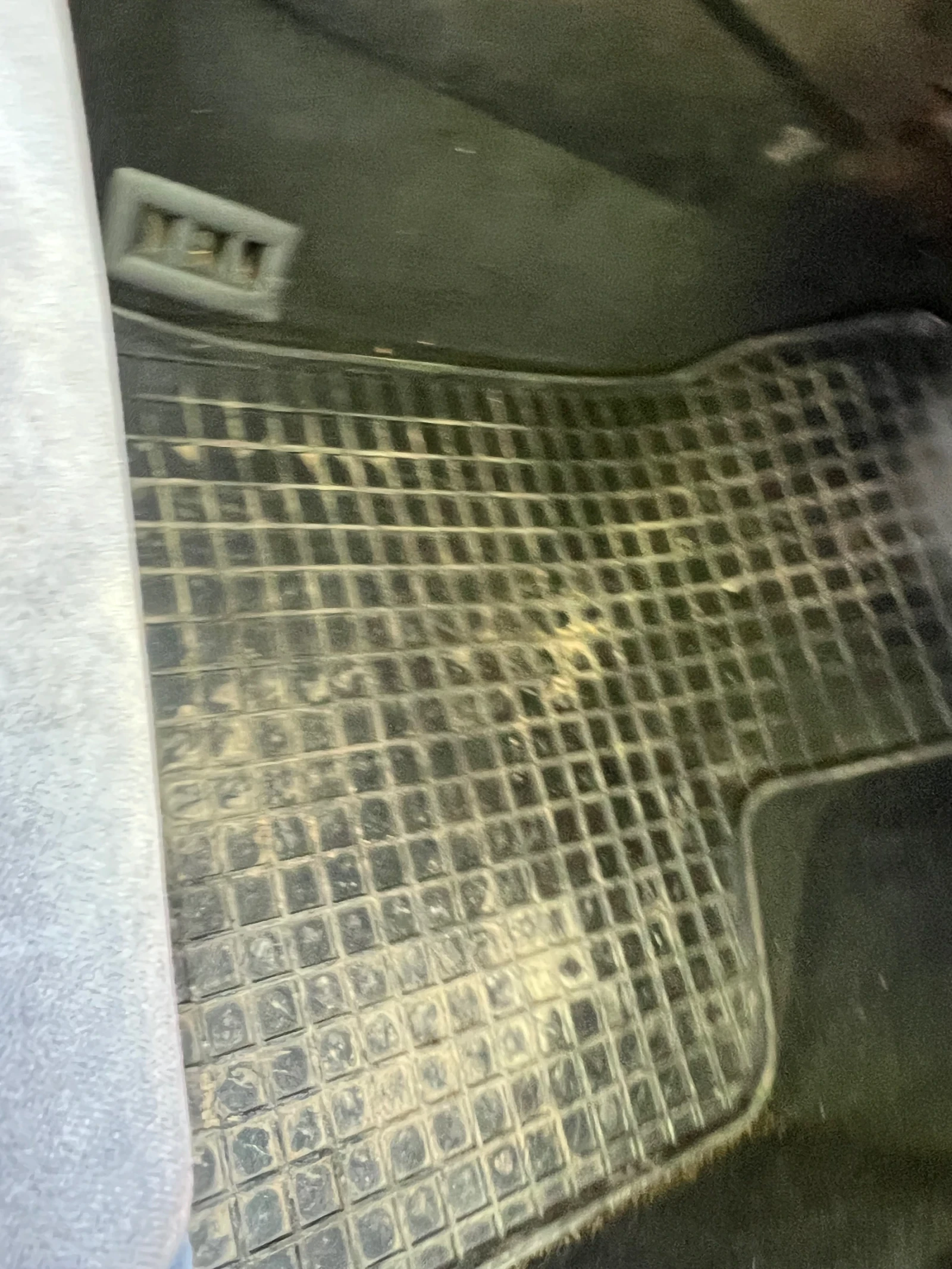 VW Golf 1.9tdi 110к.с., снимка 14 - Автомобили и джипове - 54097992