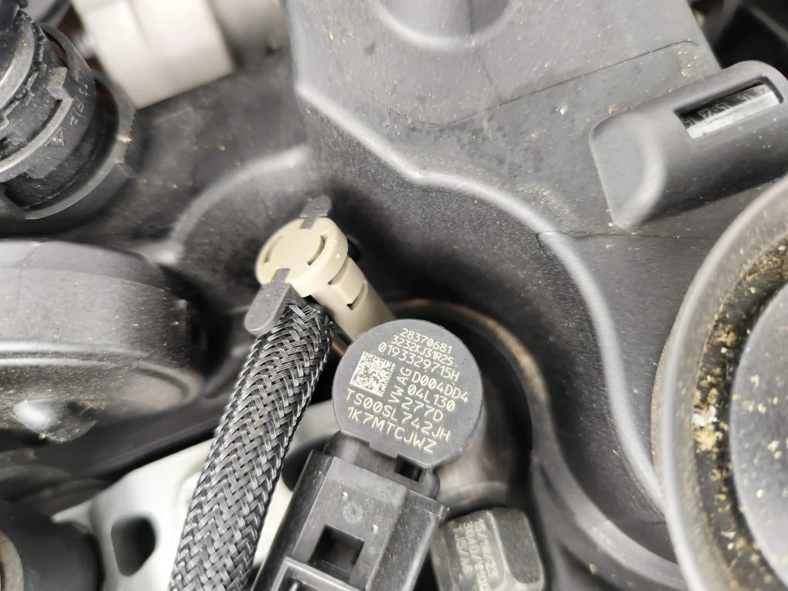 Skoda Octavia 1.6 TDI, снимка 6 - Автомобили и джипове - 54172400