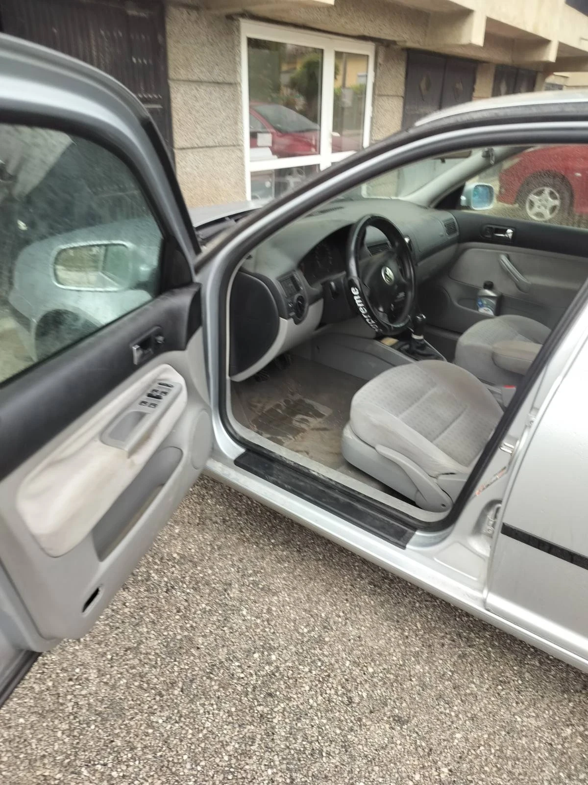 VW Golf 1, 4 бензин, снимка 6 - Автомобили и джипове - 54588927