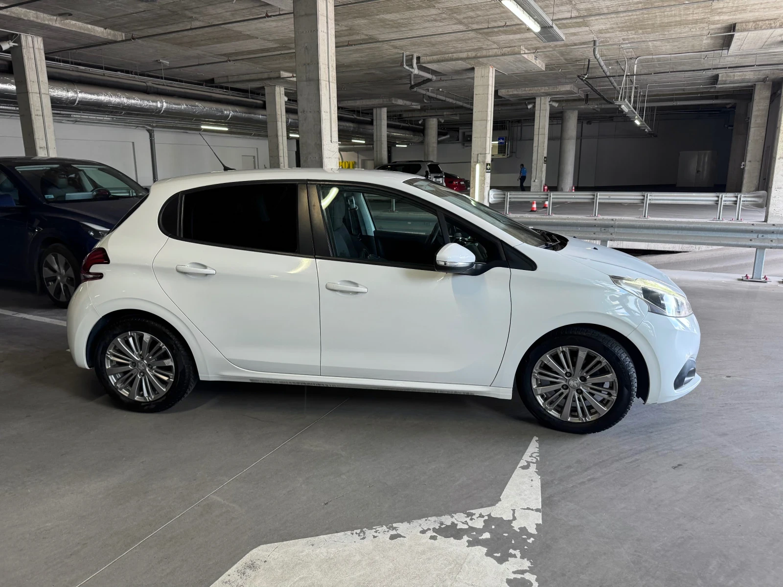 Peugeot 208 | Mobile.bg � ����������� 3