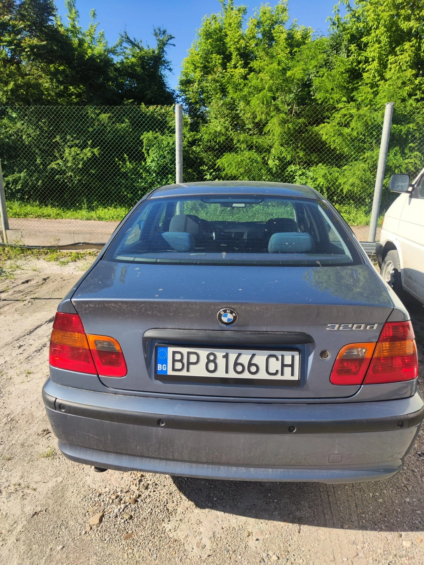 BMW 320, снимка 12 - Автомобили и джипове - 54703571