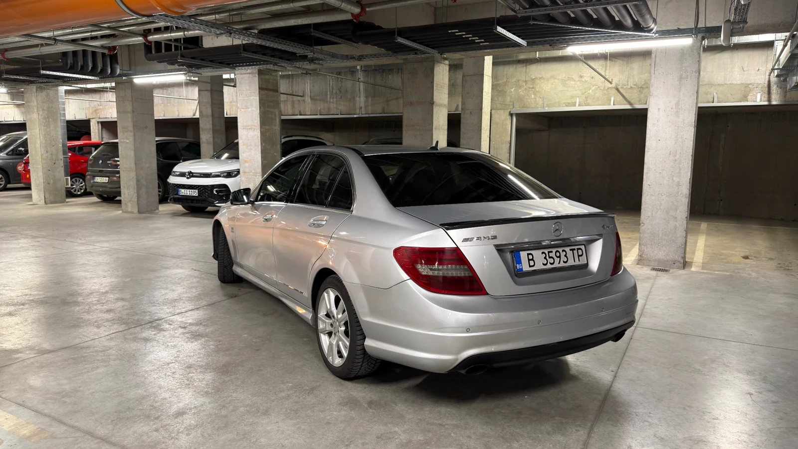 Mercedes-Benz C 320, снимка 6 - Автомобили и джипове - 54920871